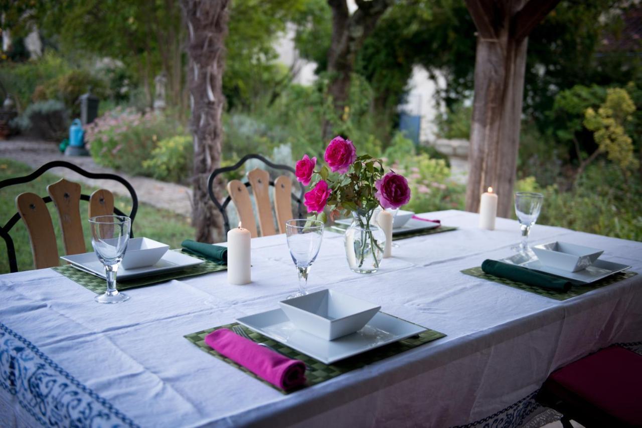 Bed and Breakfast Le Petit Cochon Valence-sur-Baise Экстерьер фото
